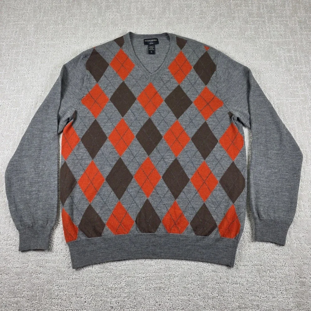 Banana Republic Merino Wool Argyle V-Neck Sweater Mens XL Grey Orange Brown